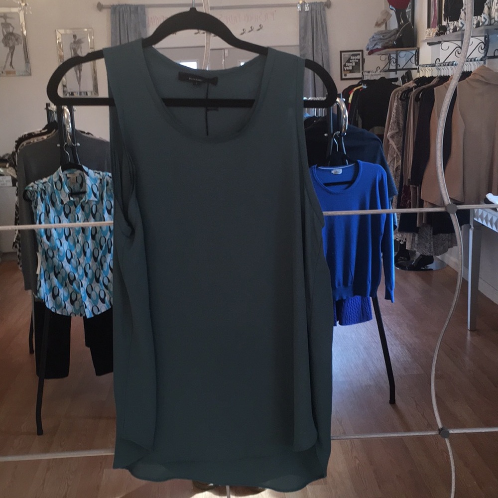 Chifon flowy tank
